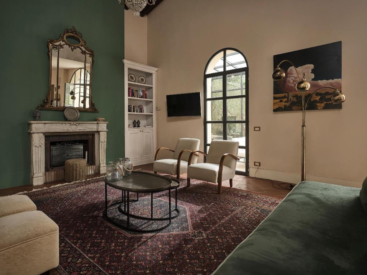 Agriturismo Castello Santa Margherita Cori Luaran gambar