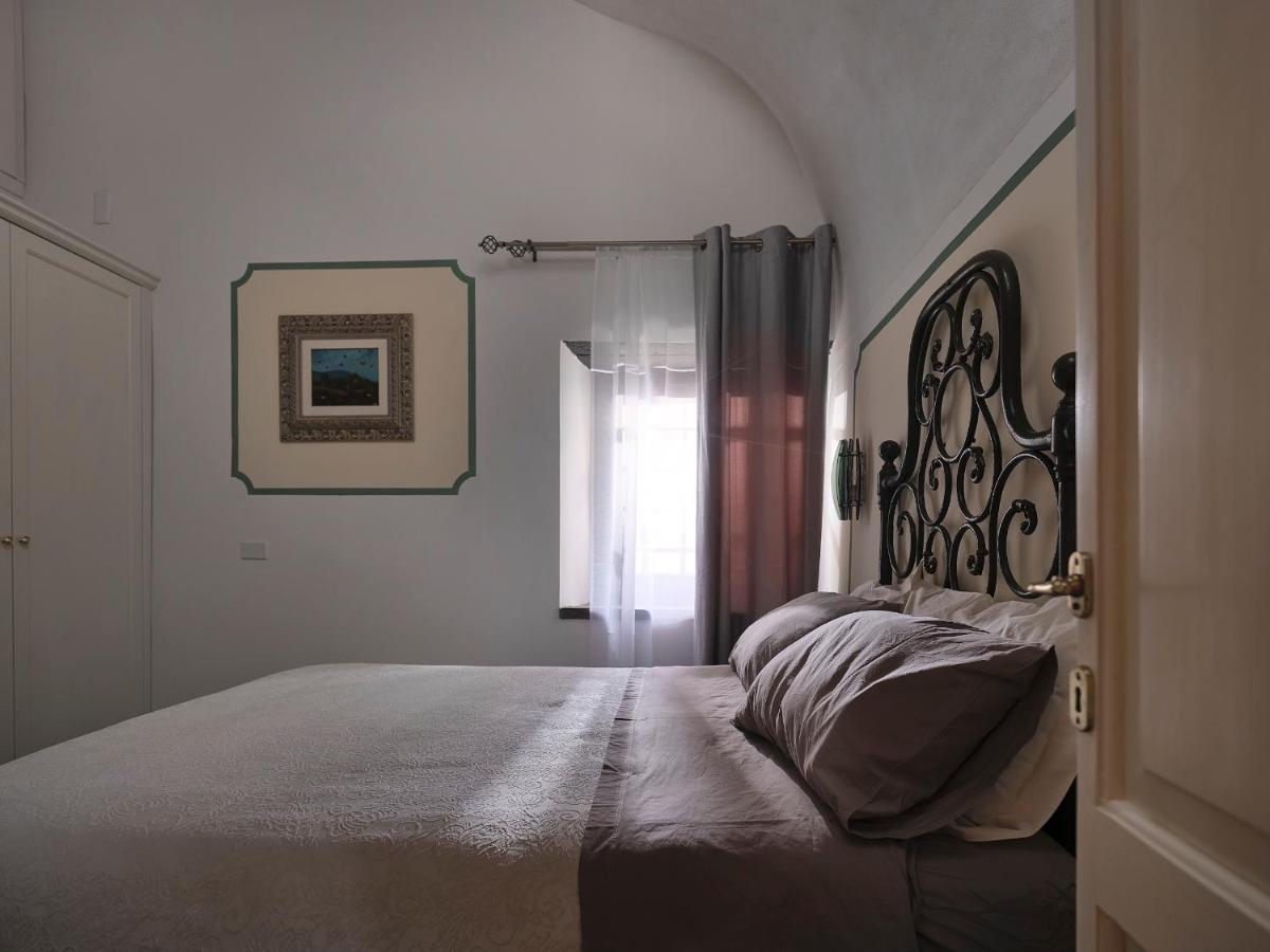 Agriturismo Castello Santa Margherita Cori Luaran gambar