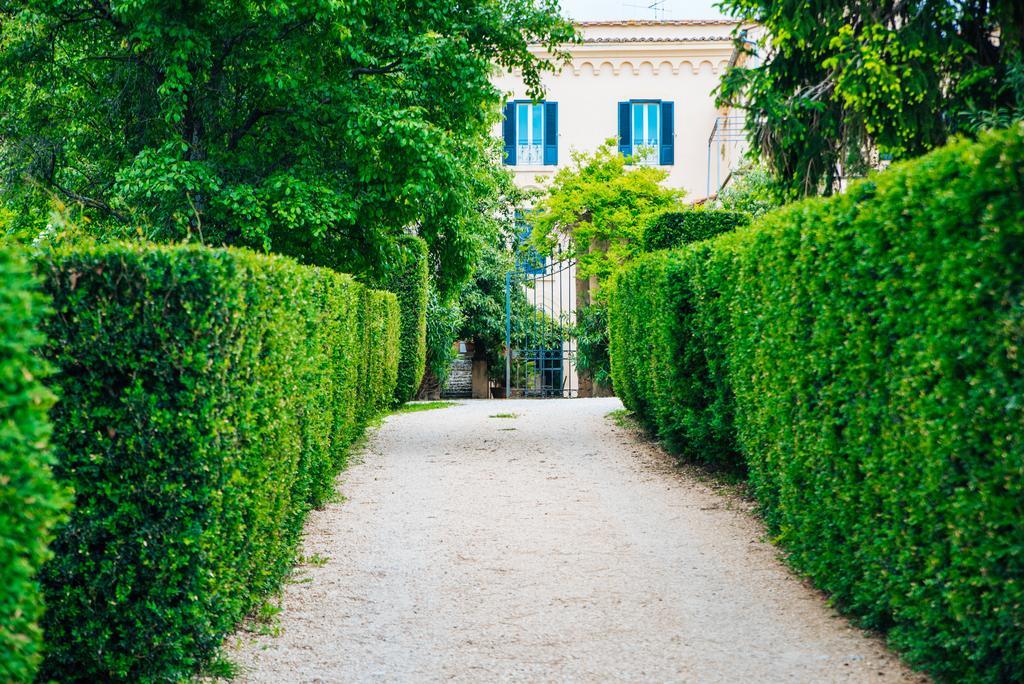 Agriturismo Castello Santa Margherita Cori Luaran gambar