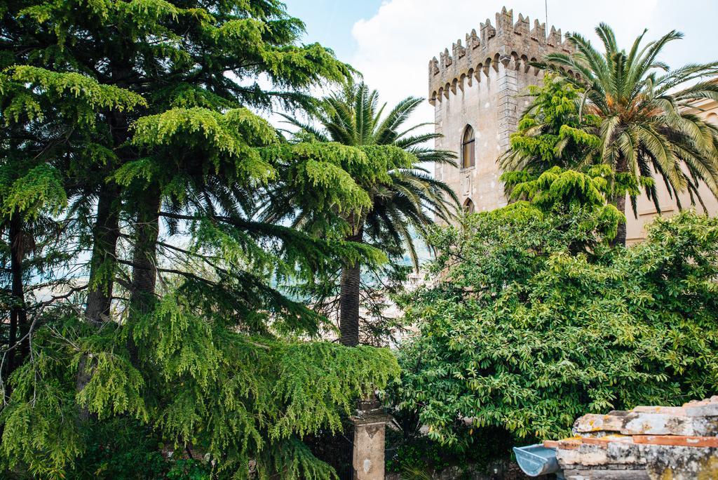 Agriturismo Castello Santa Margherita Cori Luaran gambar